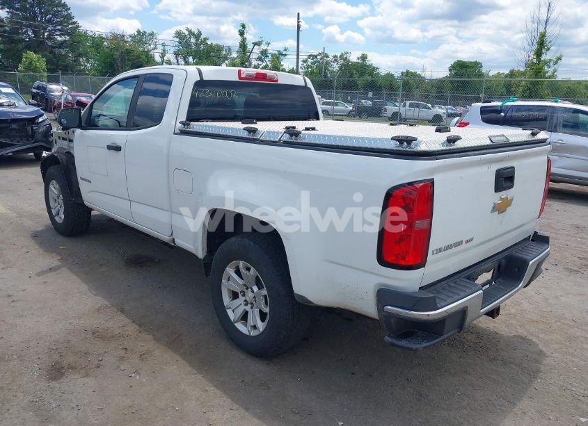 Photo 3 of 2018 Chevrolet Colorado WT (VIN 1GCHSBEN4J1155188)