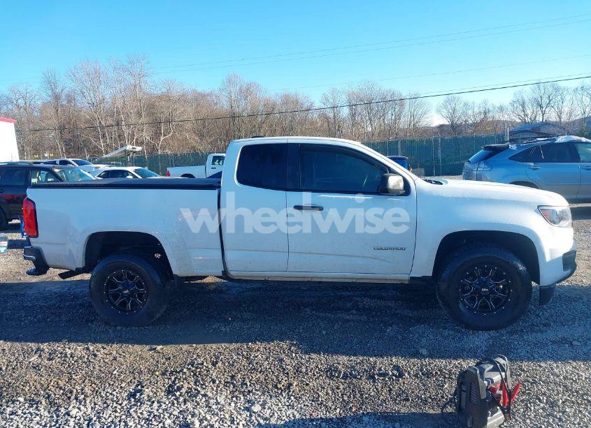 Photo 13 of 2017 Chevrolet Colorado WT (VIN 1GCHSBEN5H1330901)