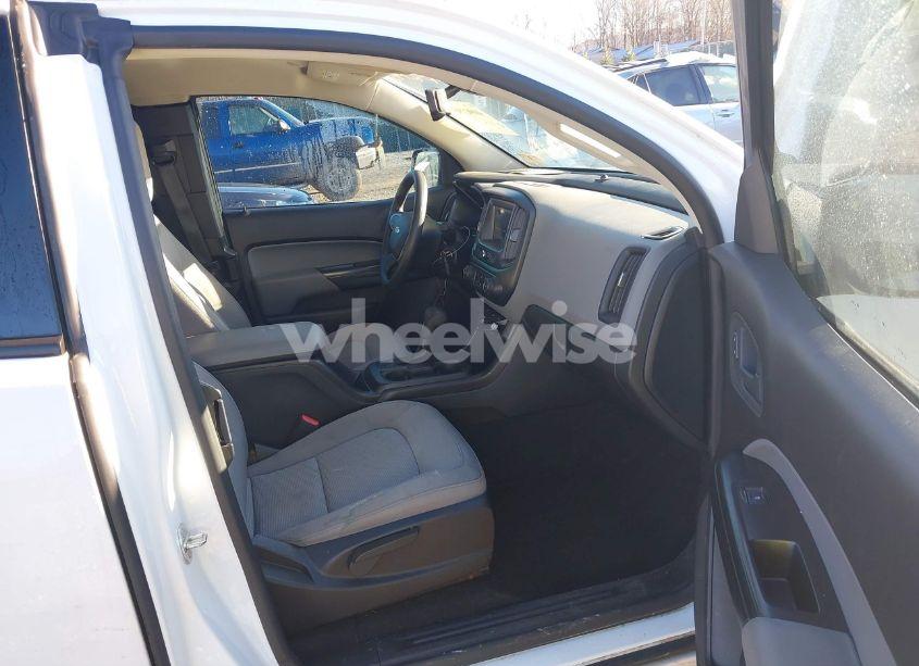 Photo 5 of 2017 Chevrolet Colorado WT (VIN 1GCHSBEN5H1330901)