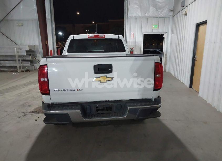 Photo 16 of 2019 Chevrolet Colorado WT (VIN 1GCHSBEN5K1122007)