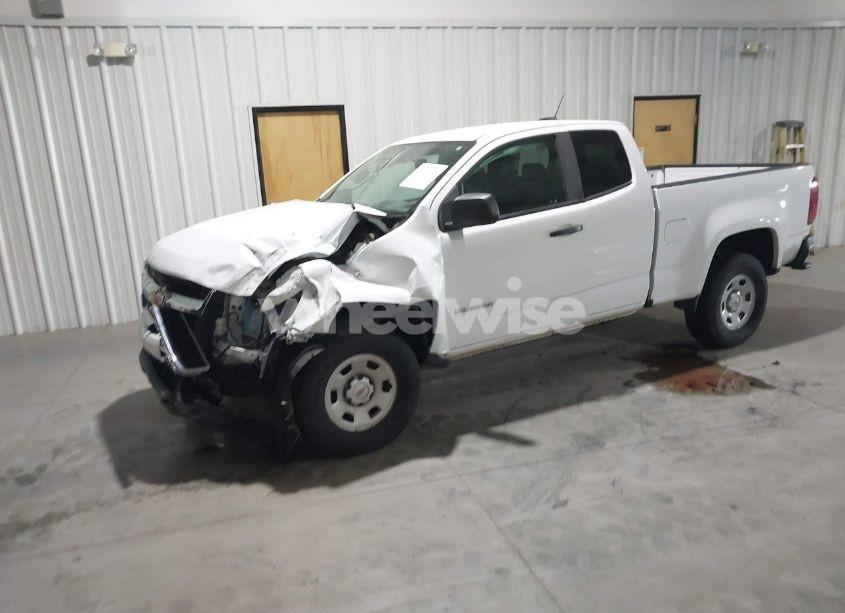 Photo 2 of 2019 Chevrolet Colorado WT (VIN 1GCHSBEN5K1122007)