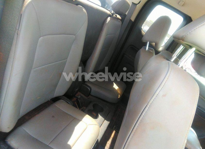 Photo 8 of 2019 Chevrolet Colorado WT (VIN 1GCHSBEN7K1118301)