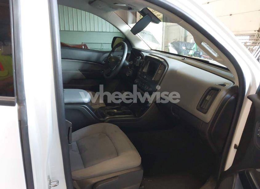 Photo 5 of 2019 Chevrolet Colorado WT (VIN 1GCHSBEN7K1158829)