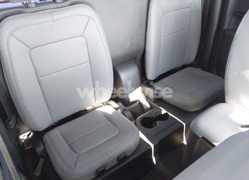 Photo 8 of 2016 Chevrolet Colorado LT (VIN 1GCHSCE30G1246097)