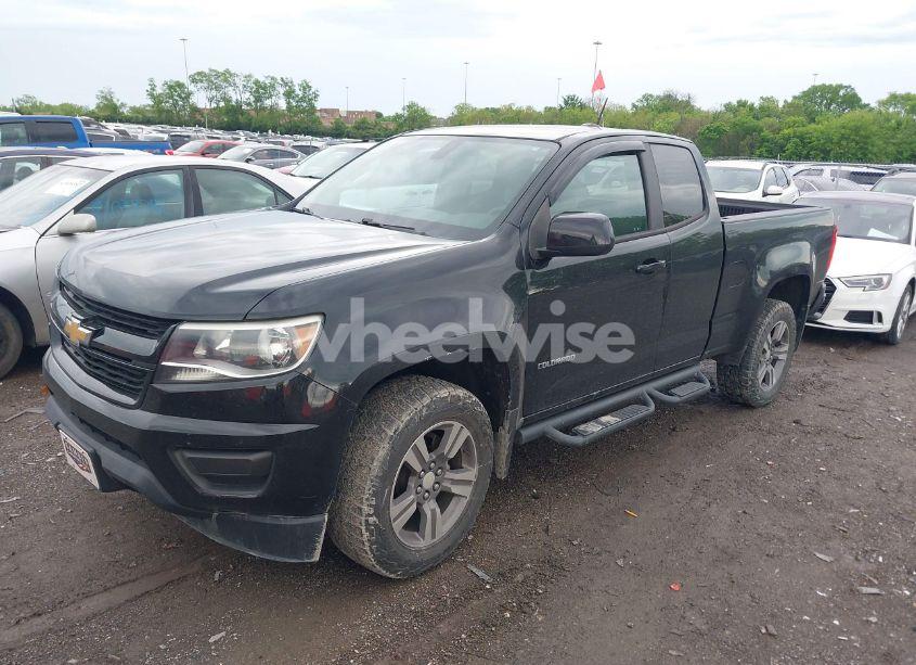 Photo 2 of 2019 Chevrolet Colorado LT (VIN 1GCHSCEA5K1179925)