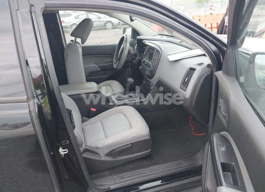 Photo 5 of 2019 Chevrolet Colorado LT (VIN 1GCHSCEA5K1179925)