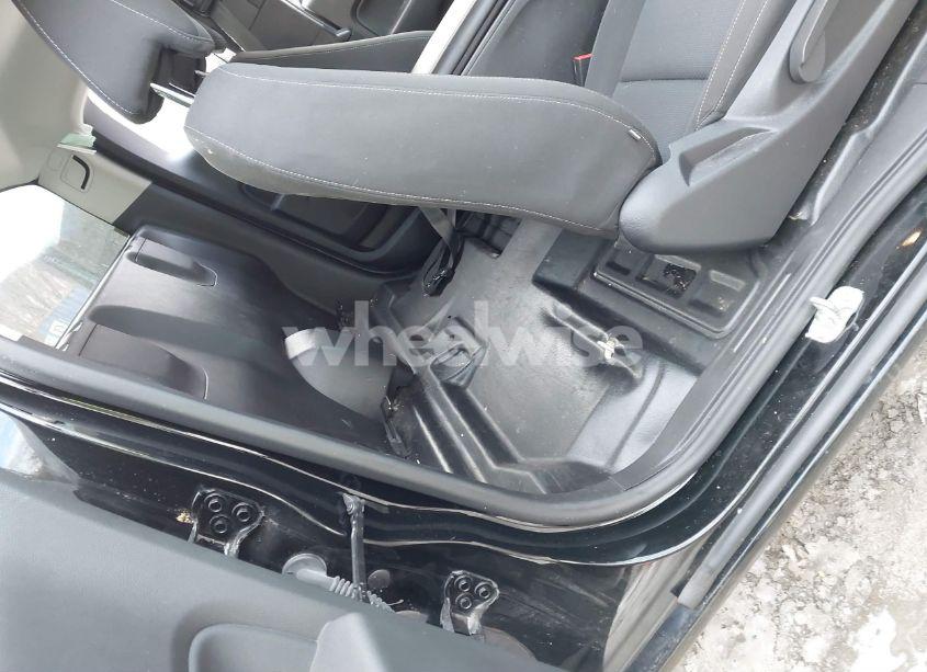 Photo 8 of 2021 Chevrolet Colorado 2WD LONG BOX LT (VIN 1GCHSCEA5M1284614)