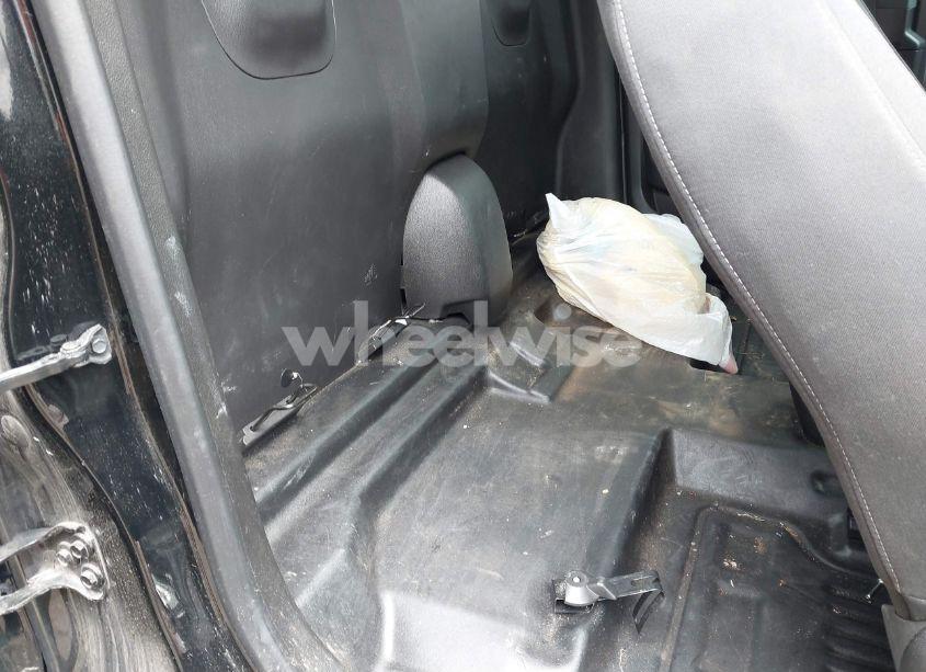 Photo 8 of 2022 Chevrolet Colorado 2WD LONG BOX LT (VIN 1GCHSCEA6N1149630)