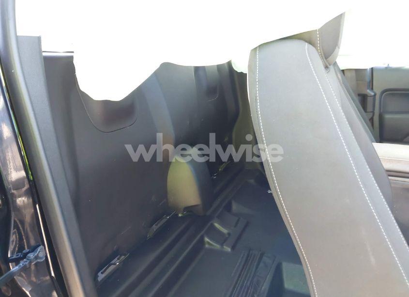 Photo 8 of 2021 Chevrolet Colorado 2WD LONG BOX LT (VIN 1GCHSCEA8M1261201)