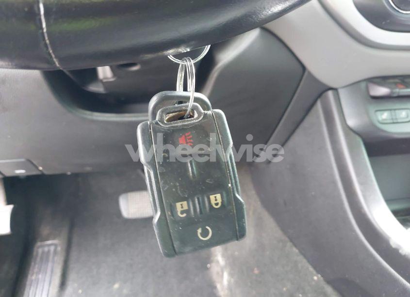 Photo 11 of 2017 Chevrolet Colorado LT (VIN 1GCHSCEN1H1205769)