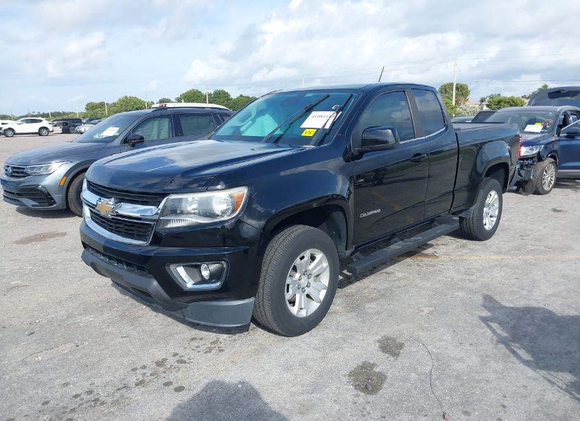 Photo 2 of 2019 Chevrolet Colorado LT (VIN 1GCHSCEN1K1131132)