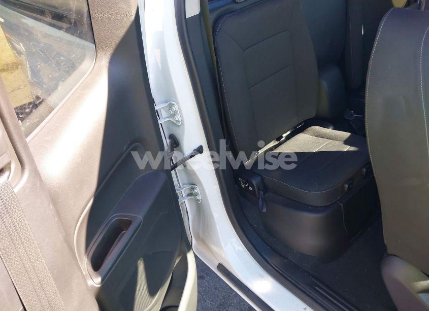 Photo 8 of 2021 Chevrolet Colorado (VIN 1GCHSCEN4M1299060)