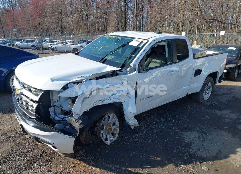 Photo 2 of 2022 Chevrolet Colorado N/A (VIN 1GCHSCEN7N1241655)