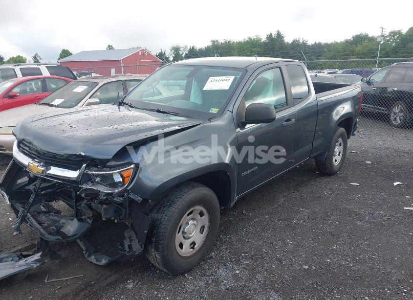 Photo 2 of 2015 Chevrolet Colorado WT (VIN 1GCHTAEA2F1225993)