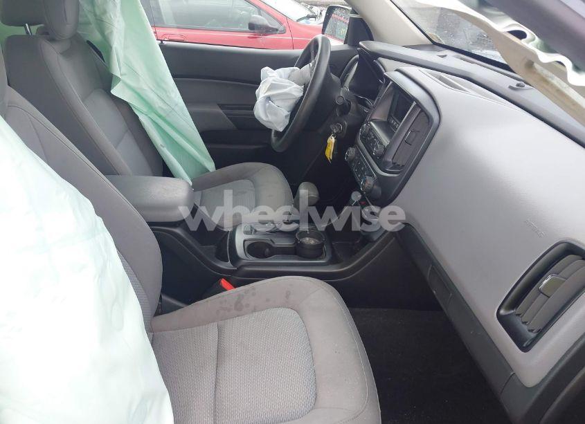 Photo 5 of 2015 Chevrolet Colorado WT (VIN 1GCHTAEA2F1225993)