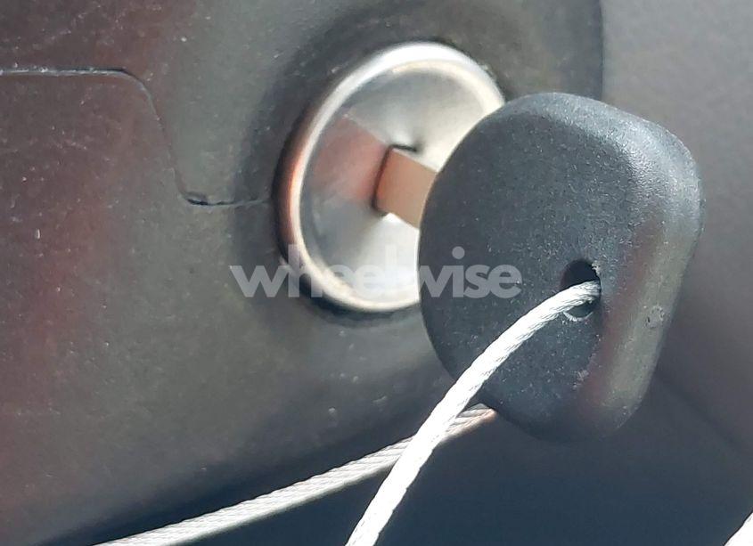 Photo 11 of 2015 Chevrolet Colorado WT (VIN 1GCHTAEA4F1204613)