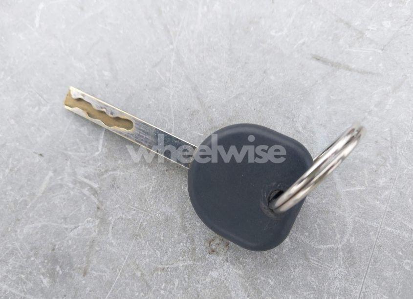 Photo 11 of 2015 Chevrolet Colorado WT (VIN 1GCHTAEA5F1188700)