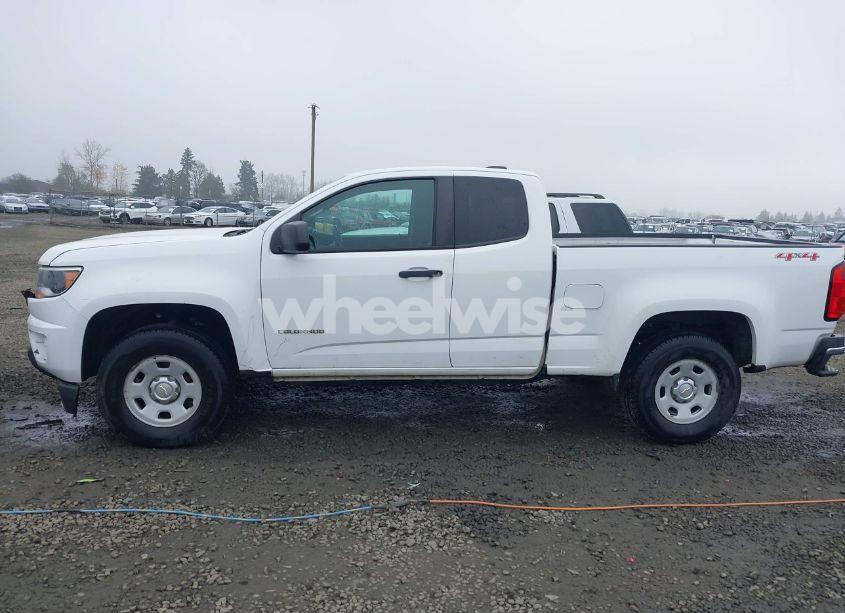 Photo 15 of 2015 Chevrolet Colorado WT (VIN 1GCHTAEA5F1188700)