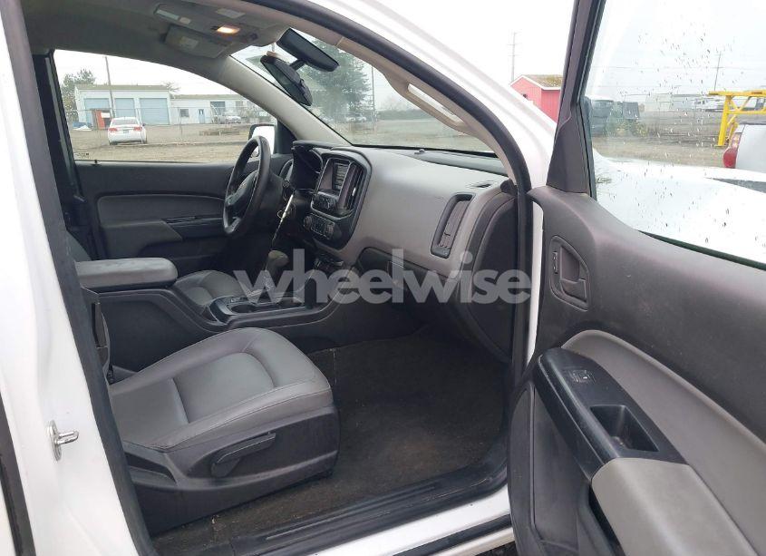 Photo 5 of 2015 Chevrolet Colorado WT (VIN 1GCHTAEA5F1188700)