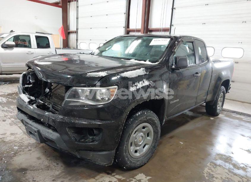 Photo 2 of 2015 Chevrolet Colorado WT (VIN 1GCHTAEA8F1159028)