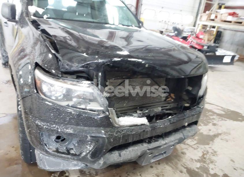 Photo 6 of 2015 Chevrolet Colorado WT (VIN 1GCHTAEA8F1159028)