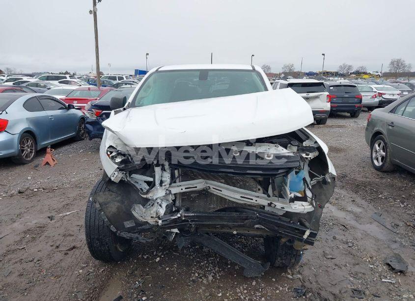 Photo 13 of 2015 Chevrolet Colorado WT (VIN 1GCHTAEAXF1228611)