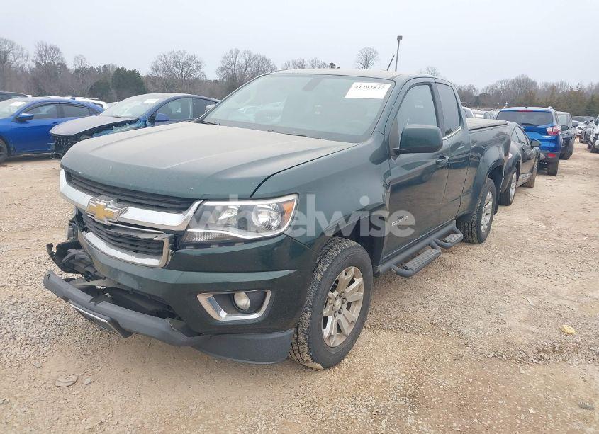 Photo 2 of 2015 Chevrolet Colorado LT (VIN 1GCHTBE32F1218582)