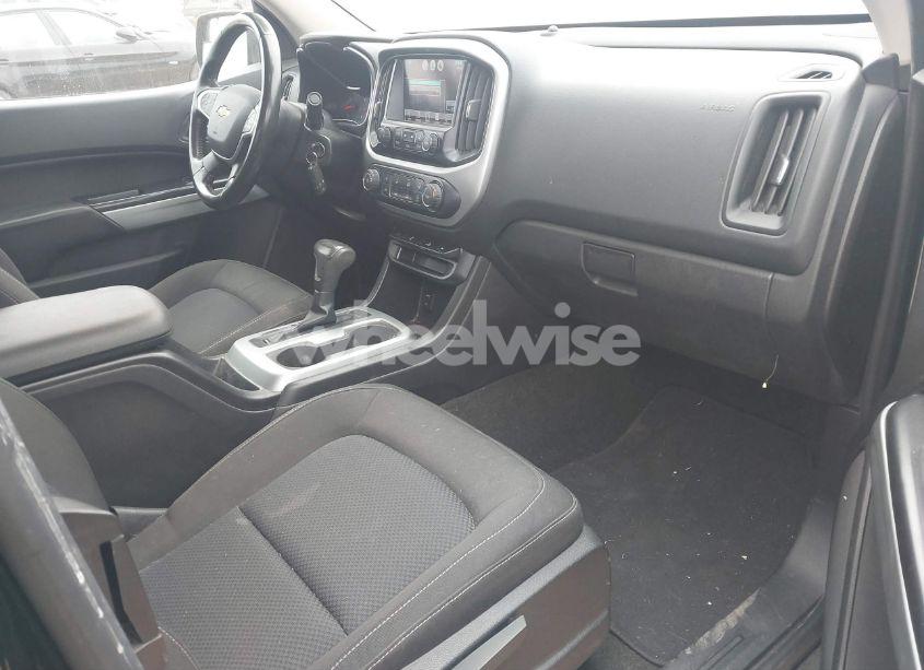 Photo 5 of 2015 Chevrolet Colorado LT (VIN 1GCHTBE32F1218582)