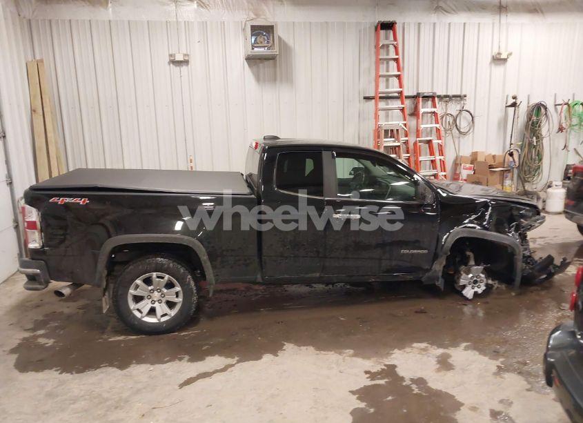 Photo 13 of 2015 Chevrolet Colorado LT (VIN 1GCHTBE34F1193376)