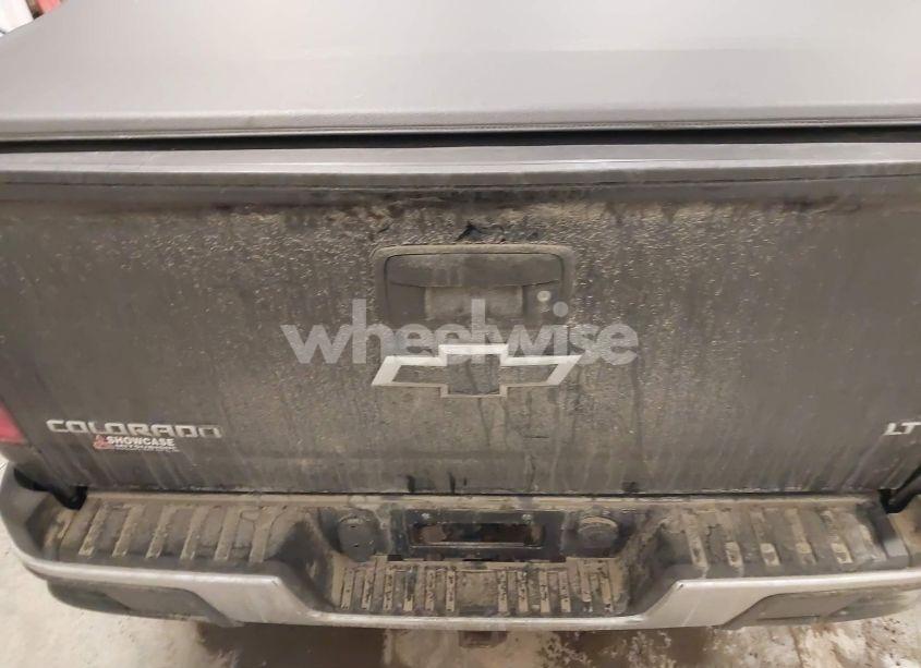 Photo 16 of 2015 Chevrolet Colorado LT (VIN 1GCHTBE34F1193376)