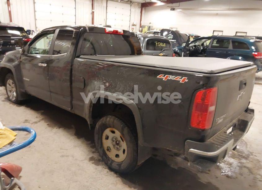 Photo 3 of 2015 Chevrolet Colorado LT (VIN 1GCHTBE34F1193376)