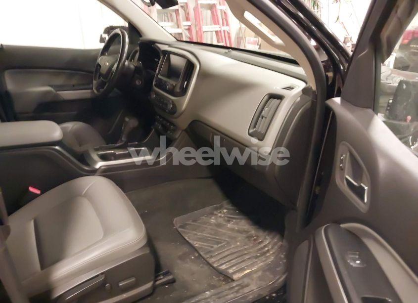 Photo 5 of 2015 Chevrolet Colorado LT (VIN 1GCHTBE34F1193376)