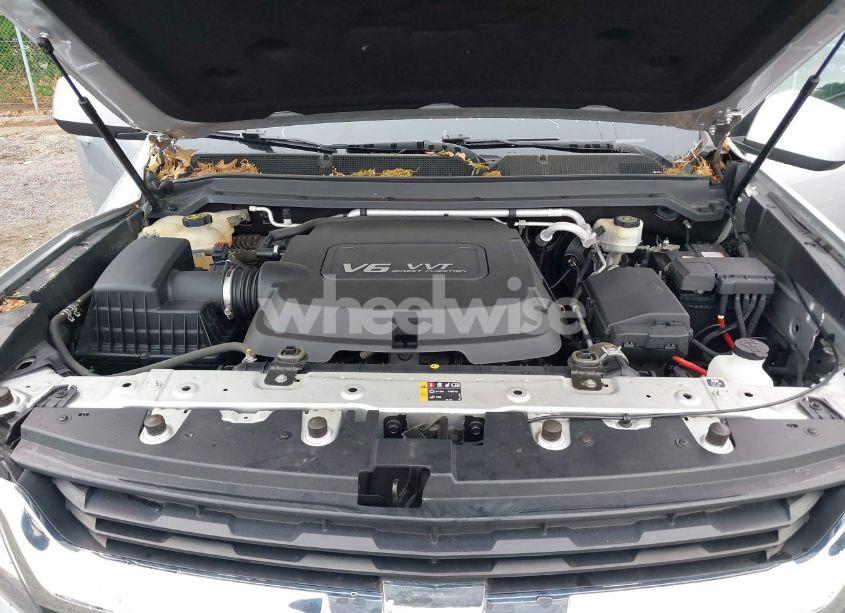 Photo 10 of 2015 Chevrolet Colorado LT (VIN 1GCHTBE36F1224918)