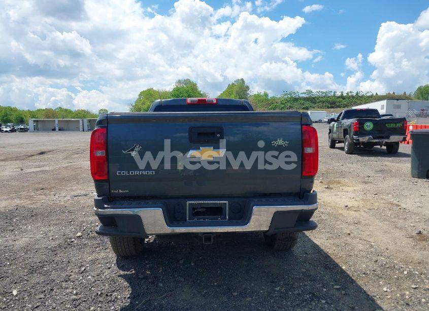 Photo 16 of 2016 Chevrolet Colorado WT (VIN 1GCHTBE37G1387420)
