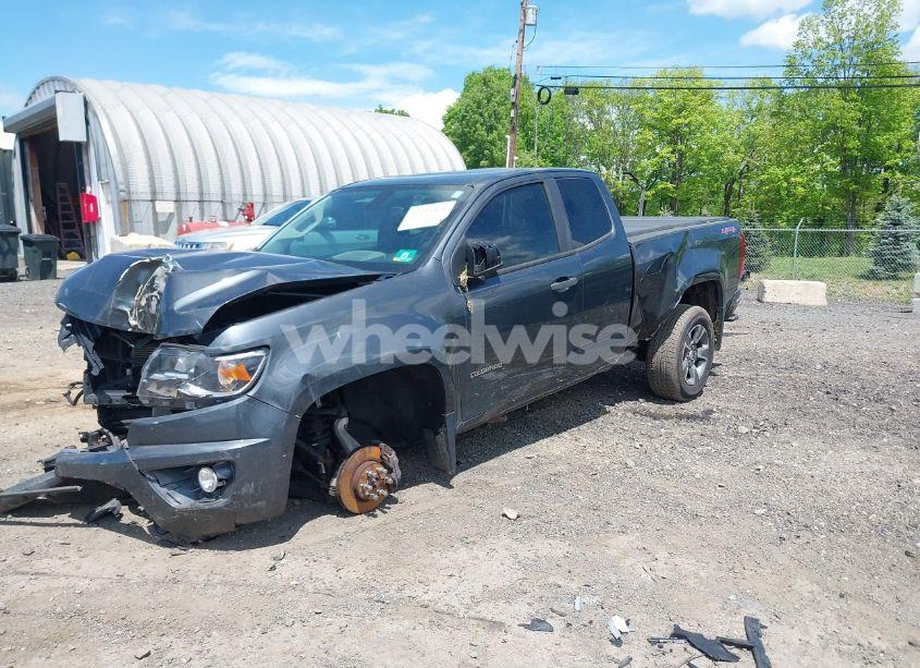 Photo 2 of 2016 Chevrolet Colorado WT (VIN 1GCHTBE37G1387420)