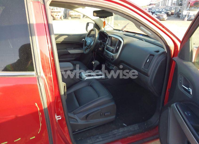 Photo 5 of 2015 Chevrolet Colorado LT (VIN 1GCHTBE39F1234732)