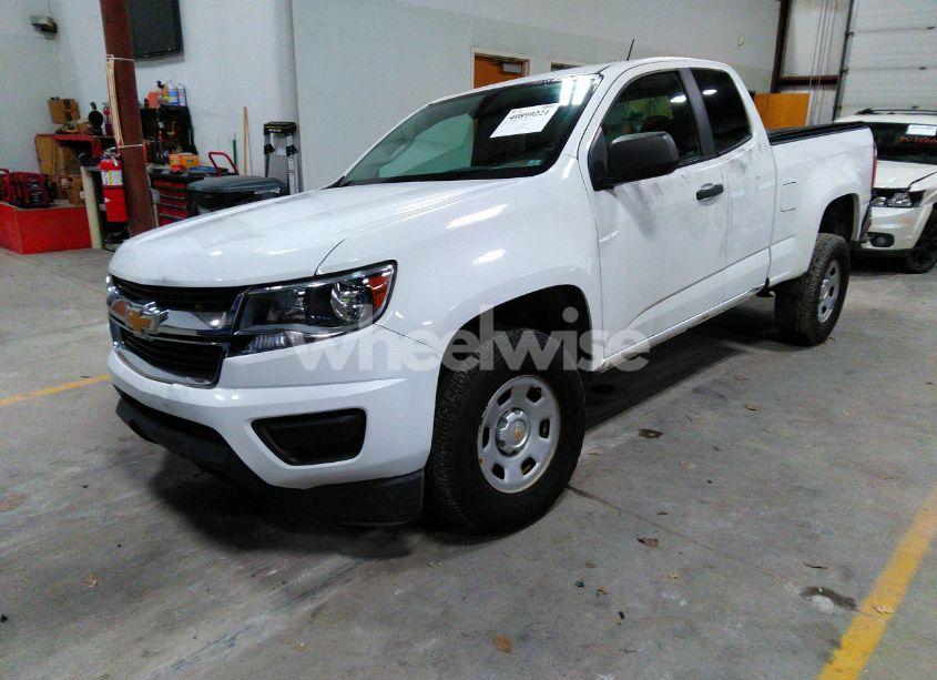 Photo 2 of 2016 Chevrolet Colorado WT (VIN 1GCHTBE3XG1244557)
