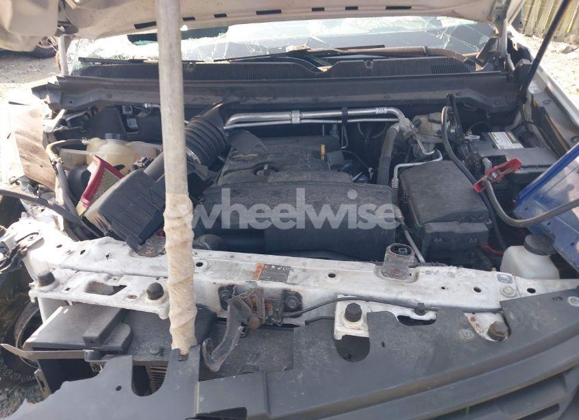 Photo 10 of 2017 Chevrolet Colorado WT (VIN 1GCHTBEA1H1317895)