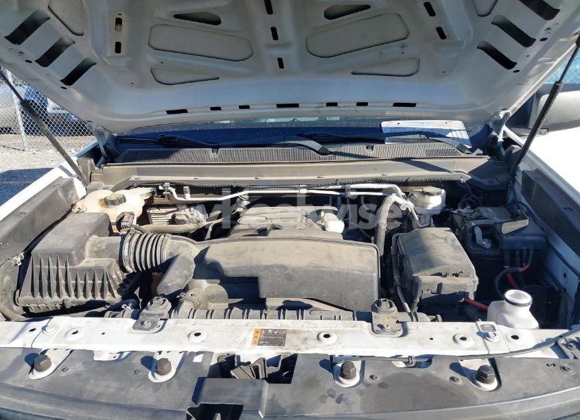 Photo 10 of 2019 Chevrolet Colorado WT (VIN 1GCHTBEA3K1233097)