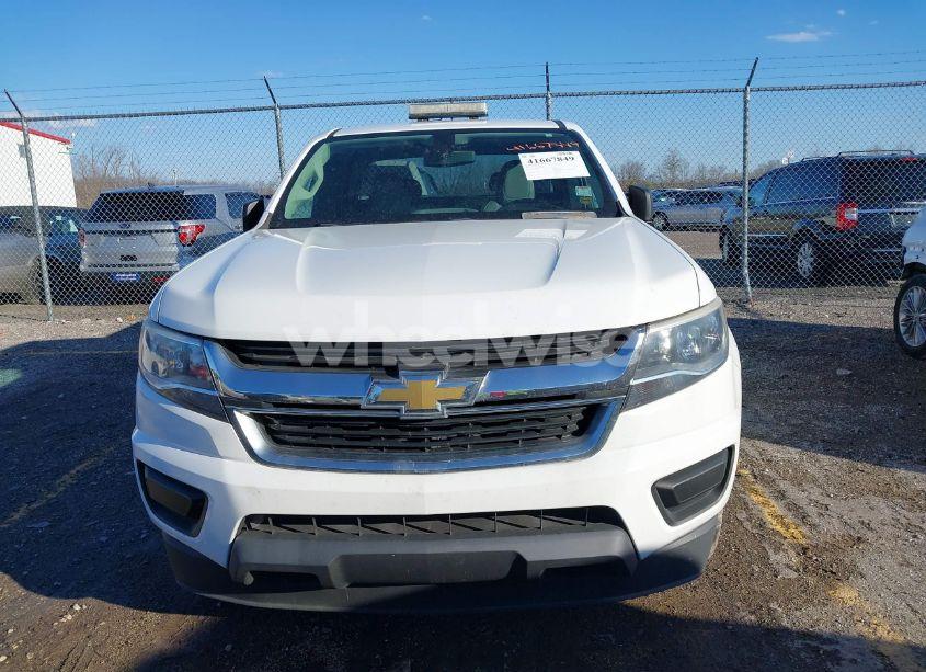 Photo 6 of 2019 Chevrolet Colorado WT (VIN 1GCHTBEA3K1233097)