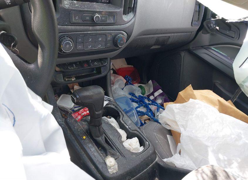 Photo 5 of 2019 Chevrolet Colorado WT (VIN 1GCHTBEA3K1355345)