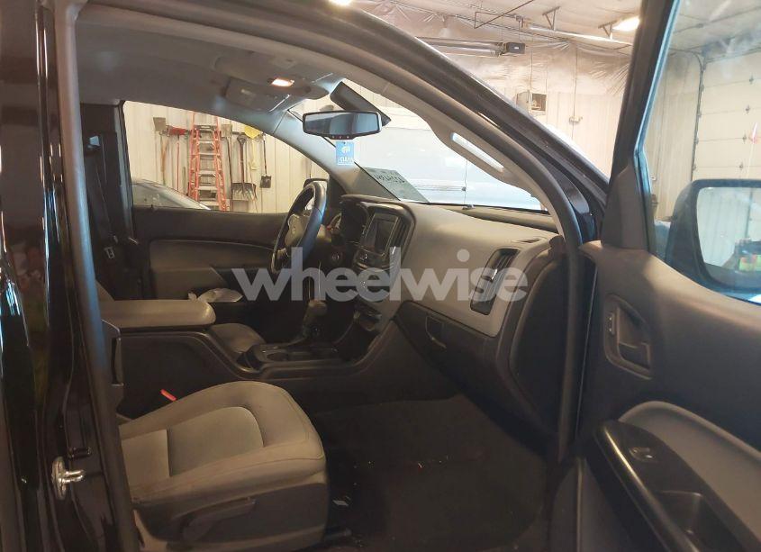 Photo 5 of 2021 Chevrolet Colorado 4WD LONG BOX WT (VIN 1GCHTBEA3M1205416)