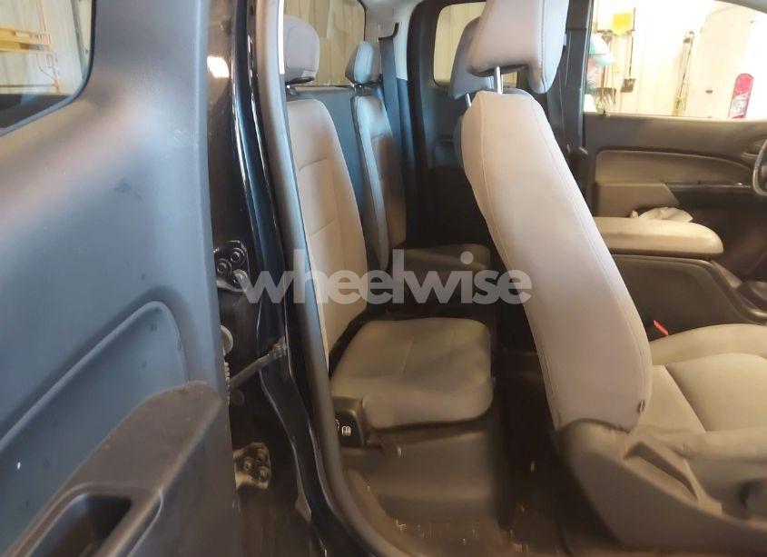 Photo 8 of 2021 Chevrolet Colorado 4WD LONG BOX WT (VIN 1GCHTBEA3M1205416)