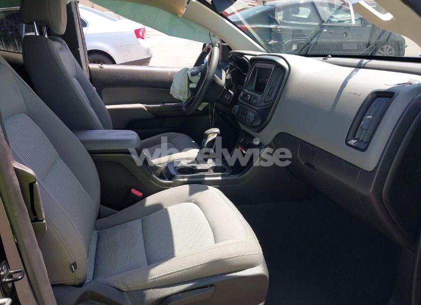 Photo 5 of 2022 Chevrolet Colorado 4WD LONG BOX WT (VIN 1GCHTBEA3N1316565)