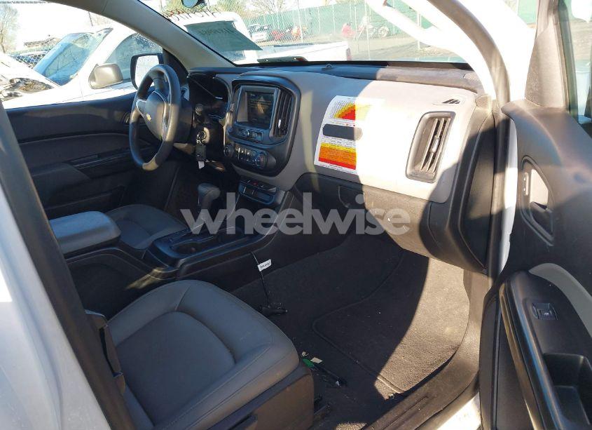 Photo 5 of 2019 Chevrolet Colorado WT (VIN 1GCHTBEA4K1219239)