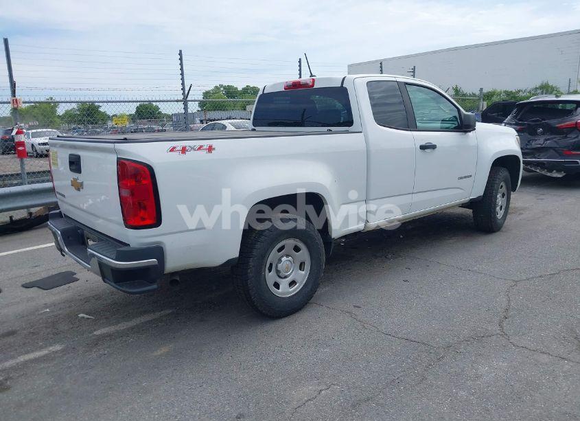Photo 4 of 2019 Chevrolet Colorado WT (VIN 1GCHTBEA5K1221307)