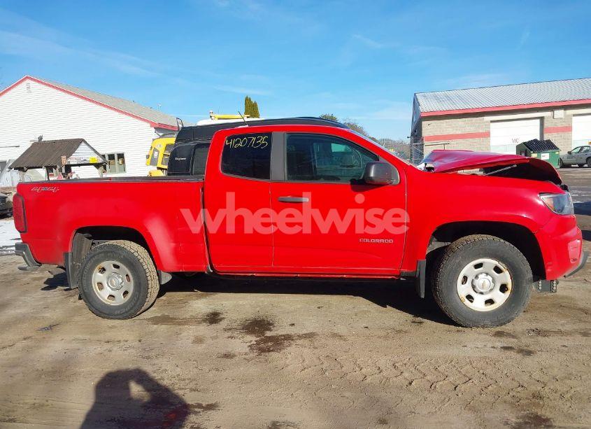Photo 13 of 2017 Chevrolet Colorado WT (VIN 1GCHTBEA6H1211894)