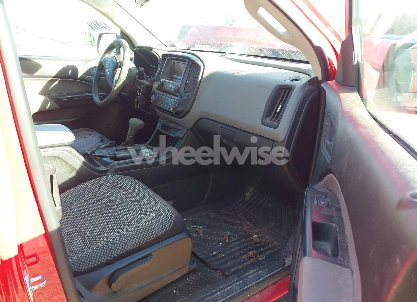 Photo 5 of 2017 Chevrolet Colorado WT (VIN 1GCHTBEA6H1211894)