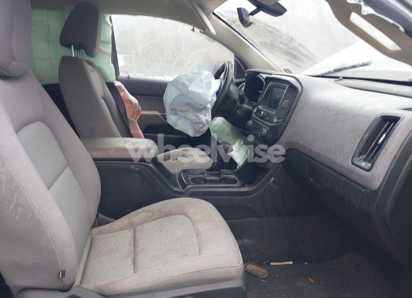 Photo 5 of 2018 Chevrolet Colorado WT (VIN 1GCHTBEA6J1294426)