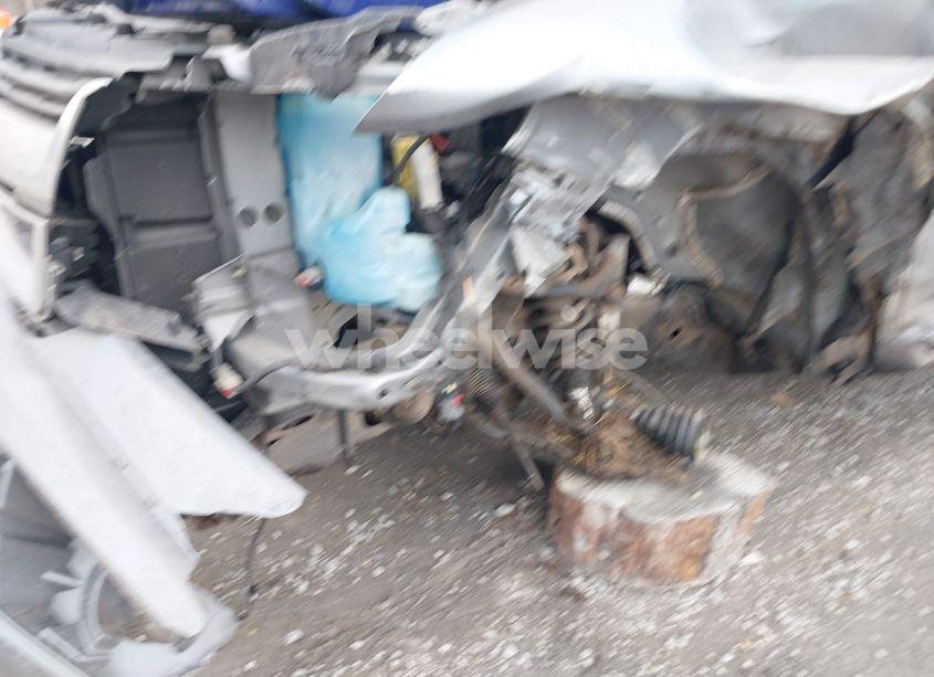 Photo 6 of 2018 Chevrolet Colorado WT (VIN 1GCHTBEA6J1294426)